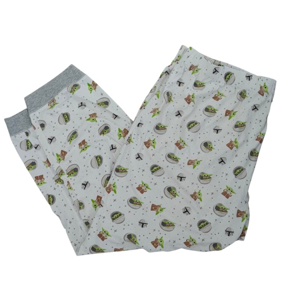 Star Wars Disney White Baby Yoda Star Wars Mandalorian silky fleece lounge pants